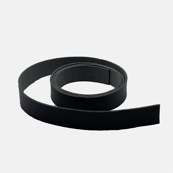 Cinta Cuero natural Piel color negro LARGO 100/120 CM Ancho : 3 cm 3.02€ + I.V.A. - Natkits