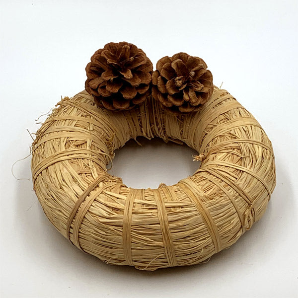 Corona de Rafia natural Diámetro 20 cm. 4.13€ + I.V.A. - Natkits