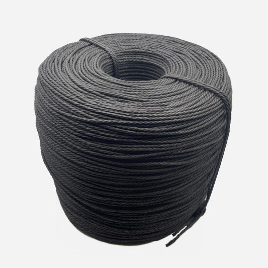 Nordic type paper cord, black, 4 mm. 8 kilogram coil.