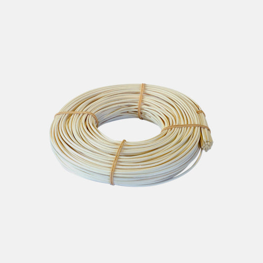 Médula de ratán  color blanco diámetro 2,50mm x 280cm. 25 tiras - Bobina 150gr. 10.58€ + I.V.A. - Natkits
