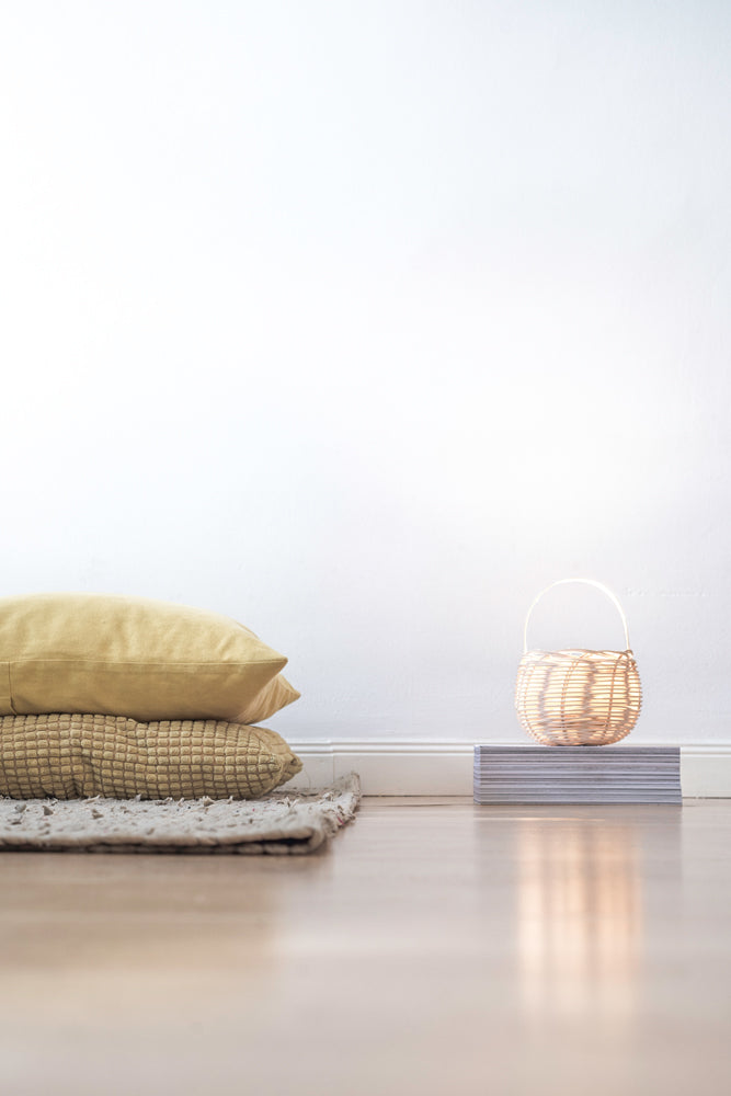 Vela-Led  con cuerda natural .  Diam: 5 cm. Alto: 6 cm. 1.57€+ I.V.A. - Natkits