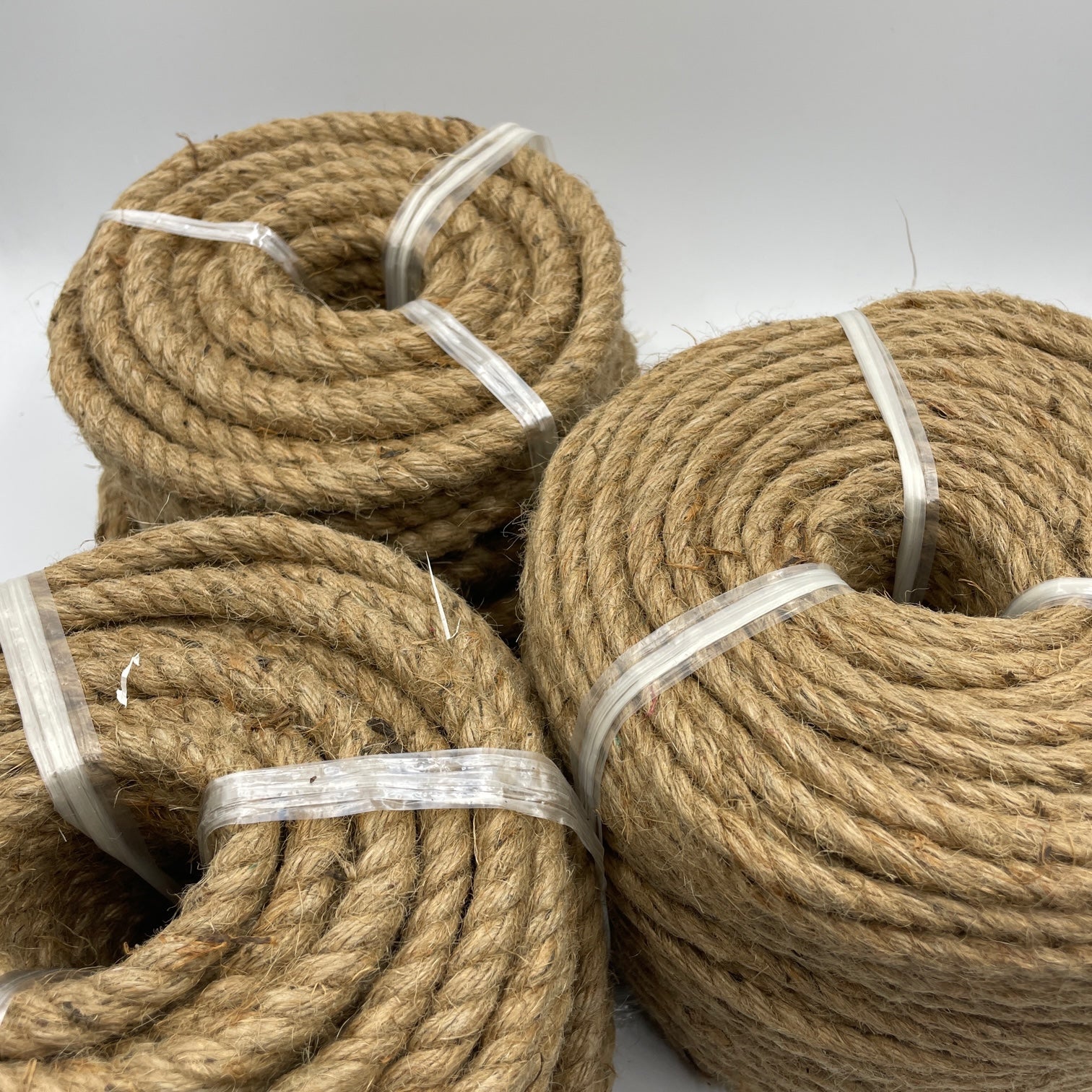Cuerda de yute natural, 10 mm, se vende por metros (1,30 €/m) : :  Bricolaje y herramientas
