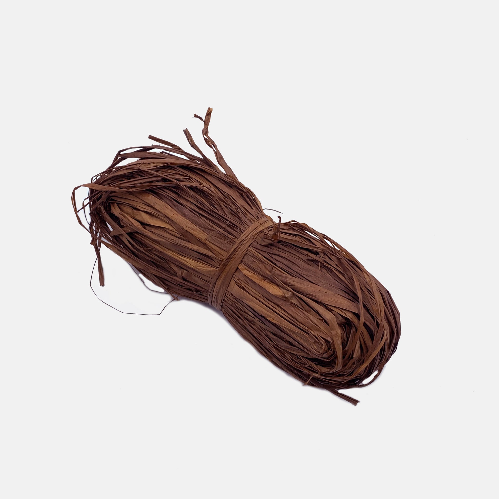 Rafia natural color NATKITS  Marrón Habano Madeja 50gr. 2.44€ + I.V.A. - Natkits